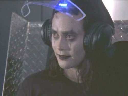 The Crow: Stairway to Heaven Season 1 Episode 22 - A Gathering Storm