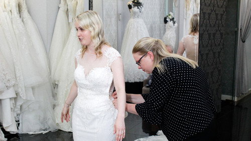 Say Yes to the Dress UK Season 4 Episode 24 - Sexy Brides
