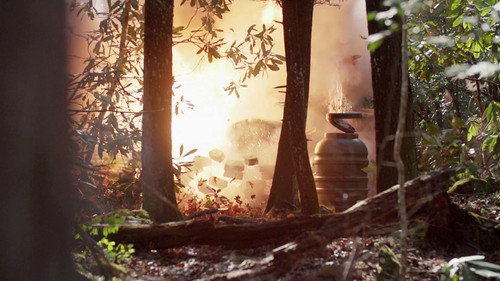 Moonshiners Season 7 Episode 18 - Nail in the Coffin