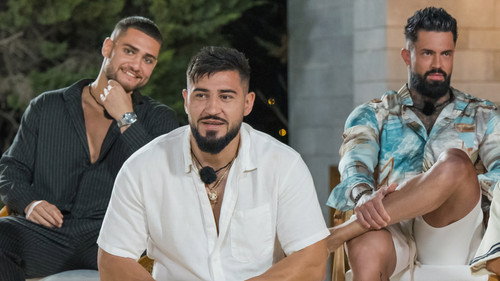 Bachelors: Fire in Paradise Season 1 Episode 8 - Episode 8