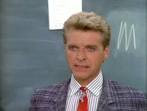 Sledge Hammer! Season 1 Episode 6 - To Sledge, with Love