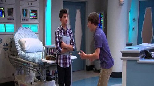 Mighty Med Season 2 Episode 8 - Stop Bugging Me