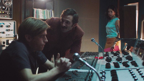 45 rpm Season 1 Episode 3 - The Single