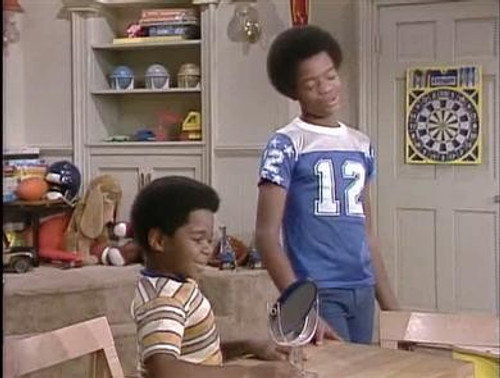 Diff'rent Strokes Season 2 Episode 14 - Hot Watch