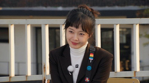 Goodbye, So Min still