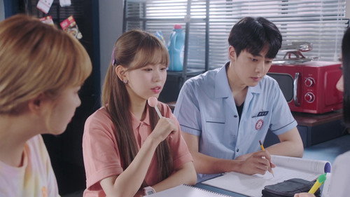 Love Revolution Season 1 Episode 20 - When Kyung-woo Studies