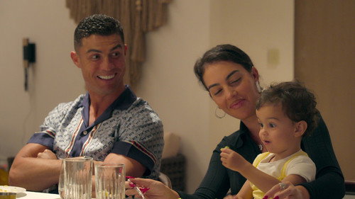I Am Georgina Season 3 Episode 1 - New Country, New Team