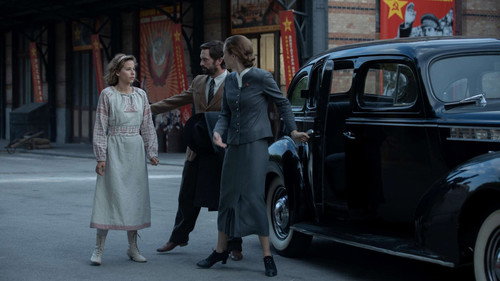 Dime Quién Soy: Mistress of War Season 1 Episode 4 - Santiago