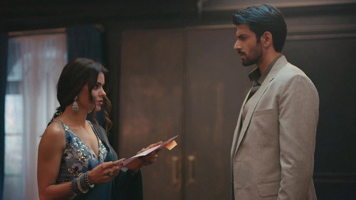 Aryaman Hands Divorce Papers still