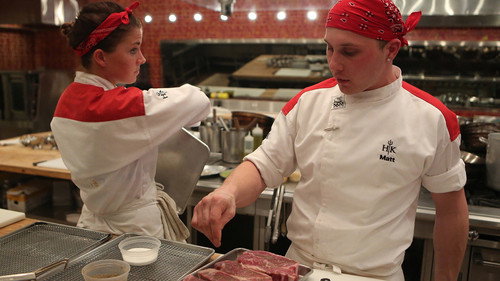 Hell's Kitchen Season 16 Episode 9 - Spoon Fed