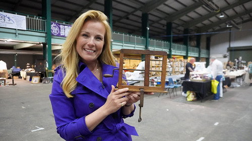 Bargain Hunt Season 73 Episode 10 - Stafford 12
