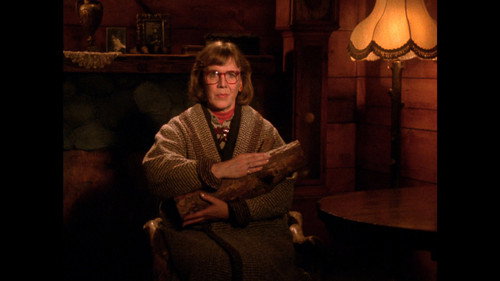 Log Lady Introduction - S02E22 still