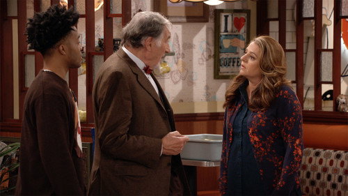 Superior Donuts Season 2 Episode 4 - Thanks for Nothing