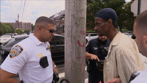 Cops Season 37 Episode 50 - NYPD: Taru Above, 75 Below
