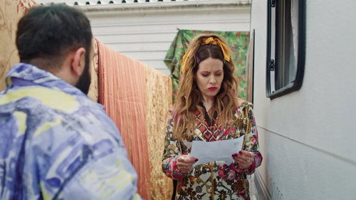 Crazy Neighbours Season 3 Episode 13 - Episode 13