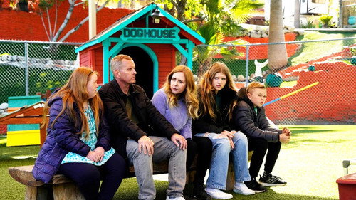 Cesar Millan: Better Human, Better Dog Season 5 Episode 11 - The Gorilla Within