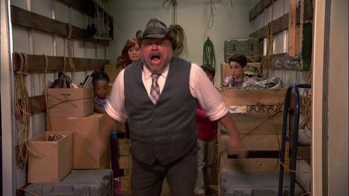 Jessie Season 2 Episode 4 - 101 Lizards