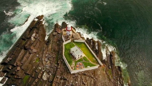 Great Lighthouses of Ireland Season 2 Episode 3 - Cromwell Point Lighthouse