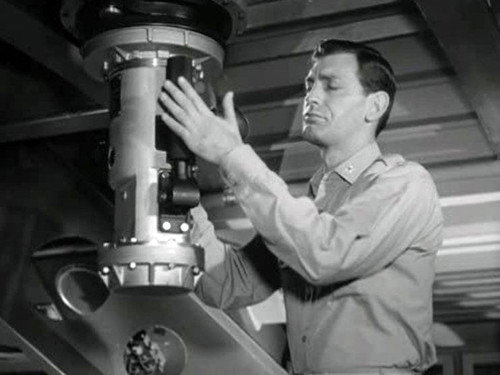 Voyage to the Bottom of the Sea Season 1 Episode 18 - Mutiny