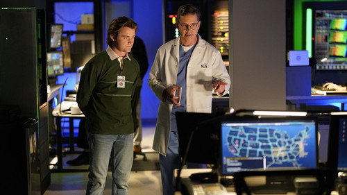 NCIS Season 23 Episode 20 - Sons and Daughters