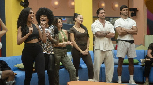 Sin frenos en plena eliminación still