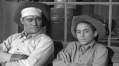 The Rifleman Season 4 Episode 16 - Gunfire