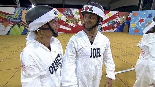 Big Brother Season 7 Episode 17 - Friday Night Live