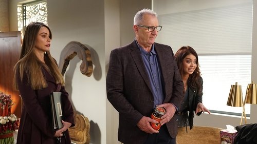 Modern Family Season 9 Episode 19 - CHiPs and Salsa