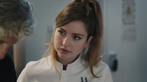 Episode 418 still