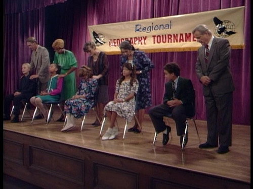 Boy Meets World Season 1 Episode 5 - Killer Bees