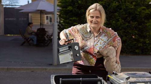 Episode 5157 still
