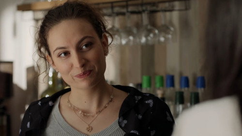 Episode 1083 still