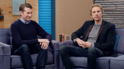 Comedy Bang! Bang! Season 4 Episode 9 - Dax Shepard Wears a Heather Grey Shirt and Black Blazer