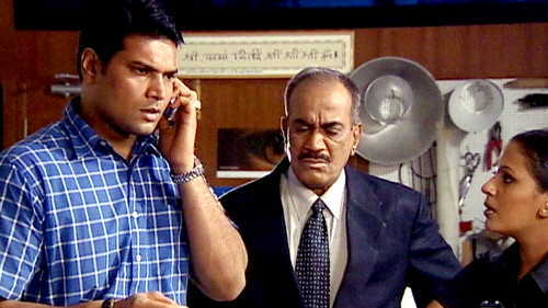 C.I.D. Season 1 Episode 275 - The Case Of Two Blackmailers - Part 1