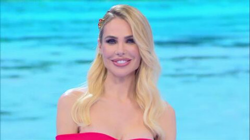 L'isola dei famosi Season 16 Episode 8 - Episode 8