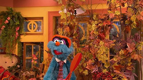 The Furchester Hotel Season 1 Episode 25 - Mr Lawnmower