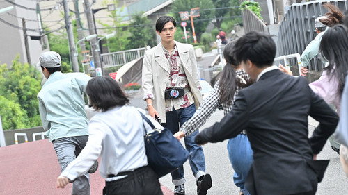 Kamen Rider Season 33 Episode 7 - Encounter 6: Kick the Can and the Last Boss