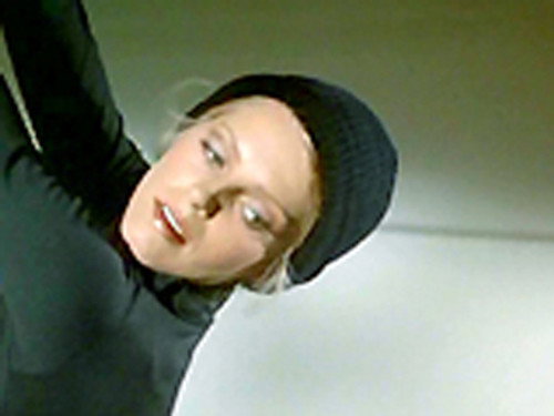 Charlie's Angels Season 2 Episode 18 - Diamond in the Rough