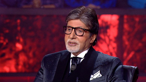 Kaun Banega Crorepati Season 16 Episode 1 - Phir Se Saja Hain Gyaan Ka Manch