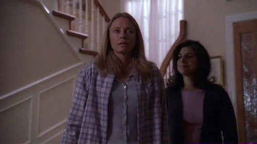 The Twilight Zone Season 1 Episode 13 - Upgrade