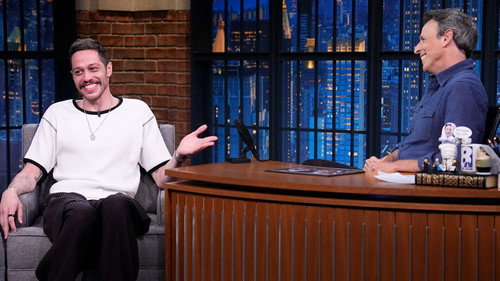 Pete Davidson, Taylor Schilling still