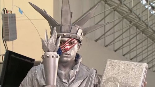 Human statue still