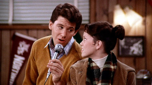 Happy Days Season 3 Episode 13 - They Call It Potsie Love