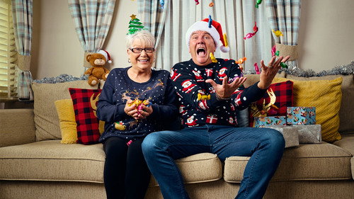 Gogglebox Season 22 Episode 16 - Gogglebox Festive Special