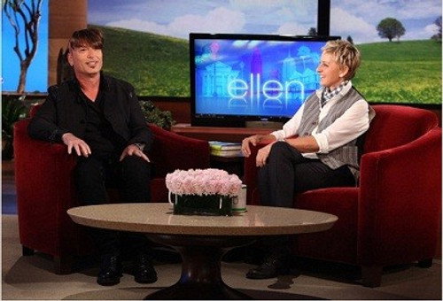 Howie Mandel still