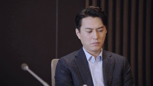Episode 32 still