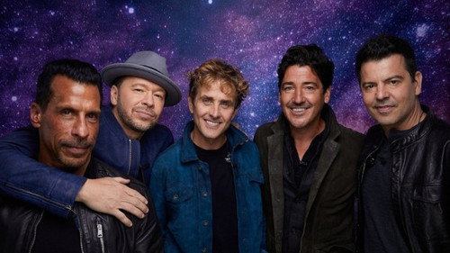 The Kelly Clarkson Show Season 3 Episode 16 - New Kids on the Block, En Vogue, Salt-N-Pepa, Fortune Feimster