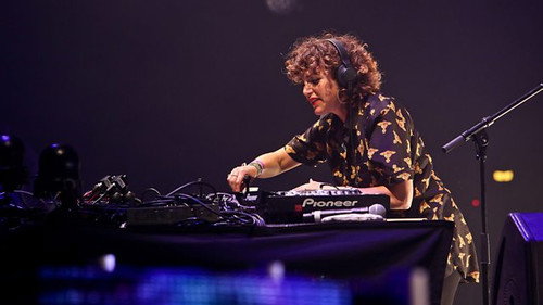 Glastonbury Season 21 Episode 11 - Annie Mac