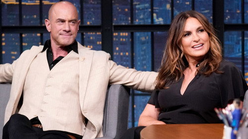 Late Night with Seth Meyers Season 9 Episode 77 - Mariska Hargitay & Christopher Meloni, Rachel Dratch