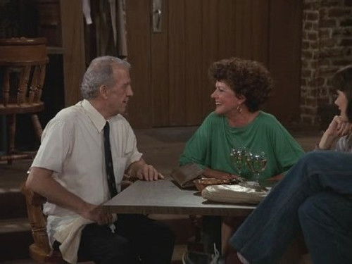 Cheers Season 3 Episode 6 - Coach in Love (1)